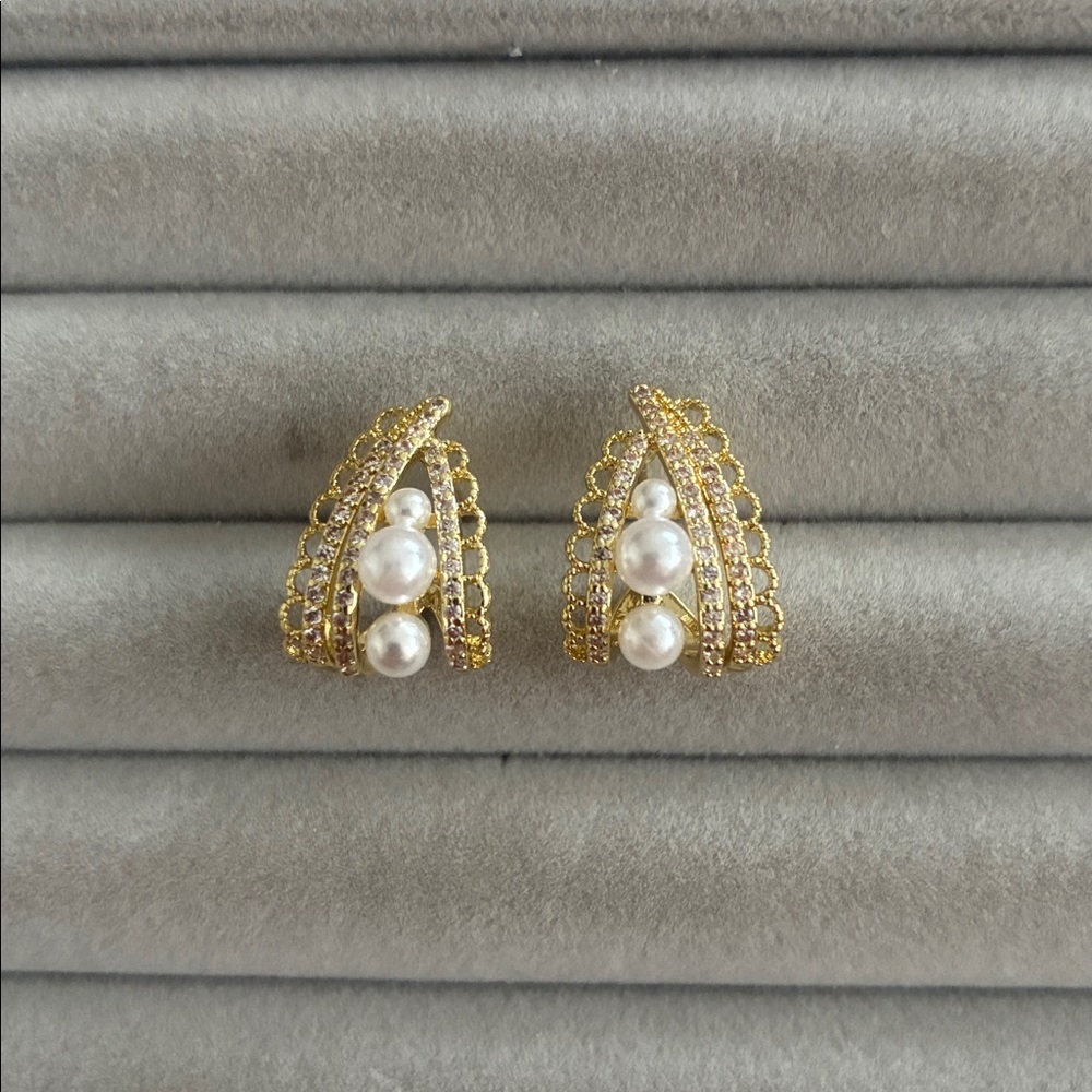 Gold and Pearl Cluster Earrings
